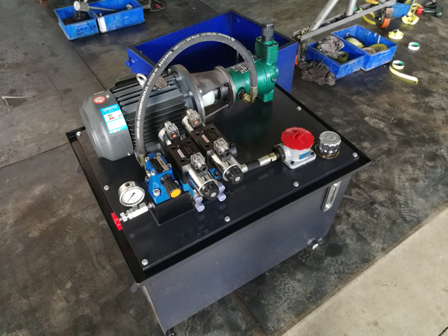 環保設(shè)備液壓系統(tǒng)(液壓站)