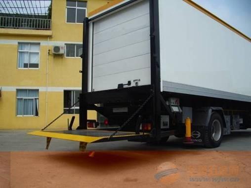 垂直升(sheng)降汽車尾闆(pan)